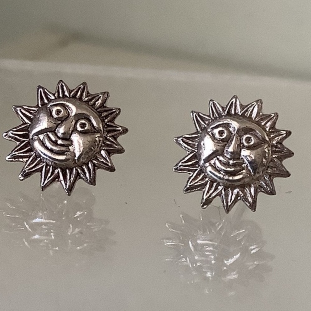New vintage sun silver earrings